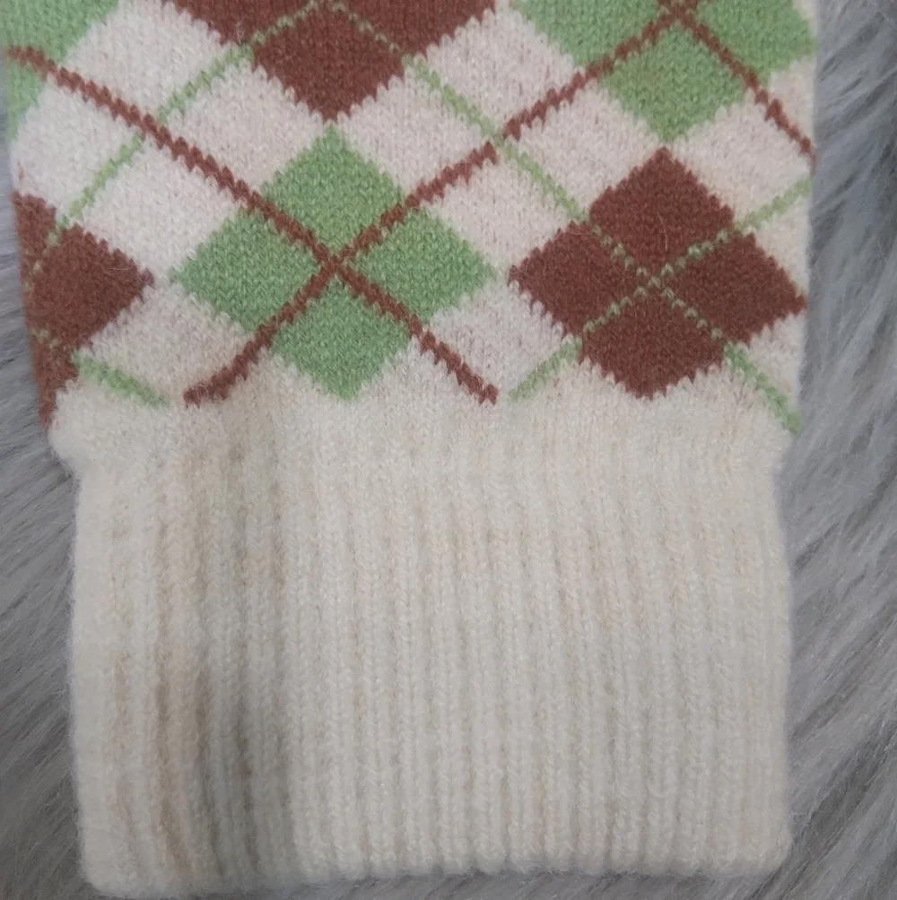 Argyle Style Acrylic Gloves In Beige
